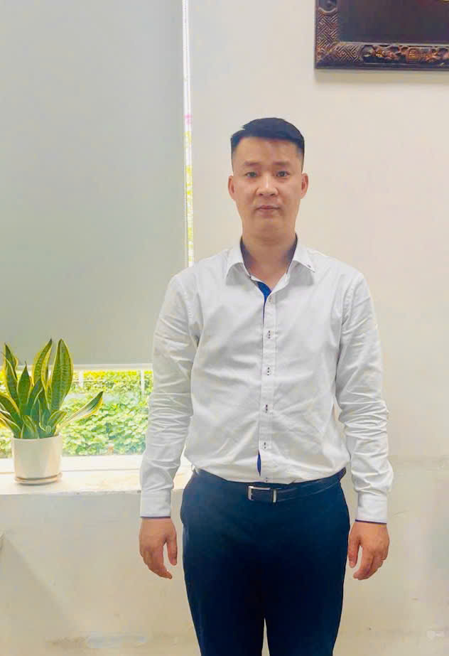 Đinh Ngọc Hiếu 